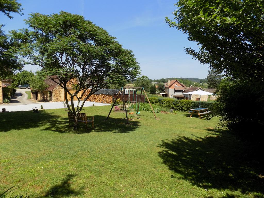 Le Jaonnet Bed & Breakfast Nabirat Exterior photo
